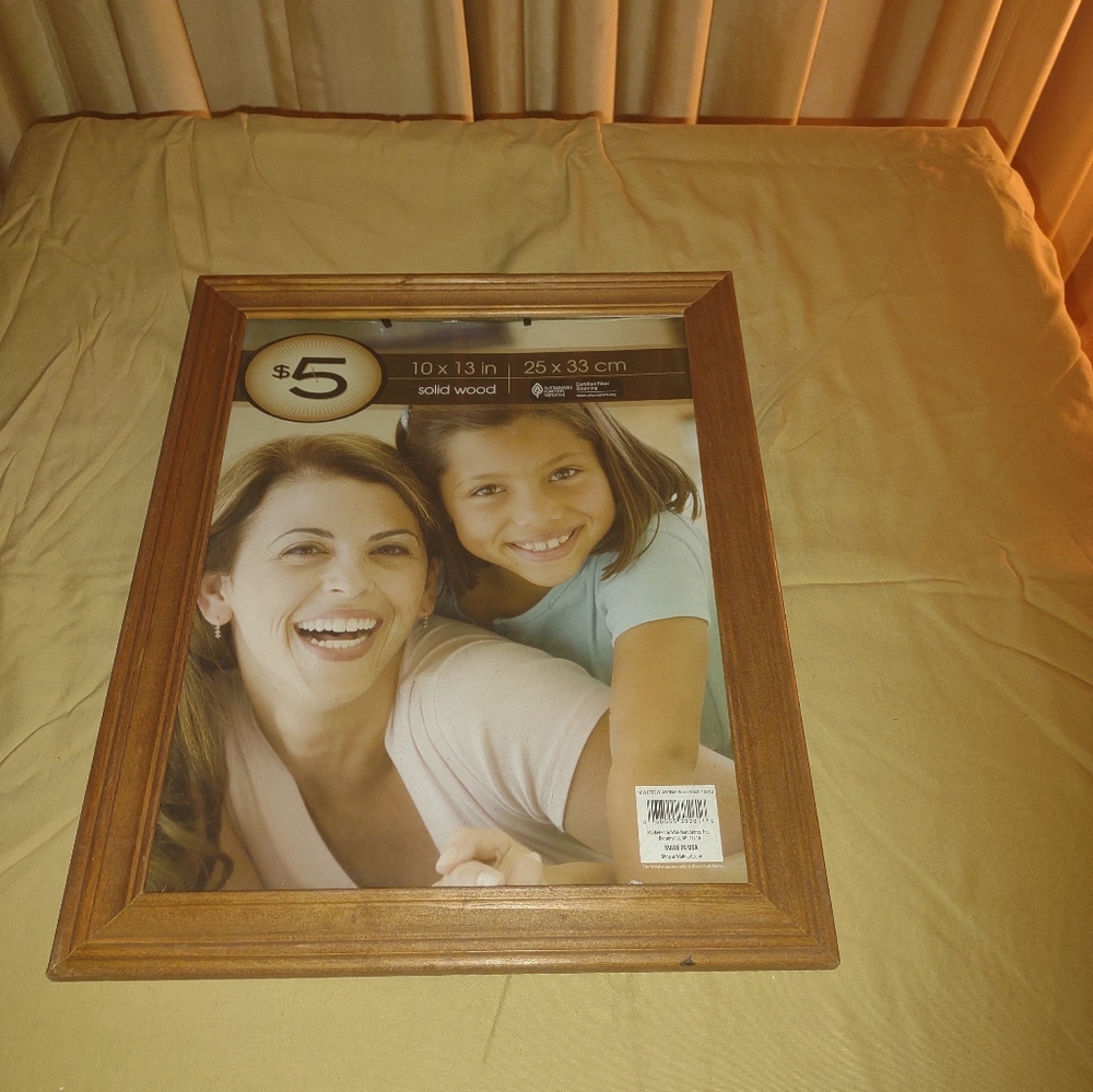 Picture frame - Picture 2 of 3